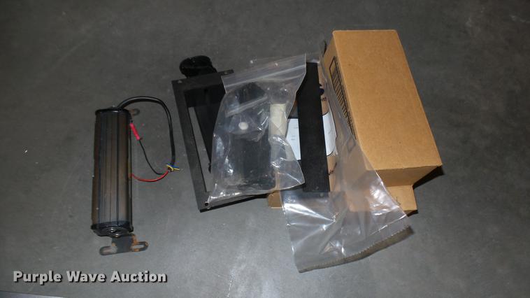 image for item DV9156 Automotive accessories