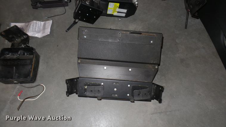 image for item DV9156 Automotive accessories