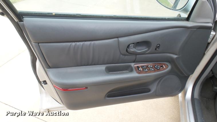 image for item DV9159 2005 Buick Century