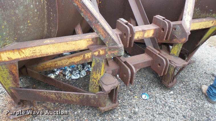 image for item DV9160 Balderson BV11 V-plow