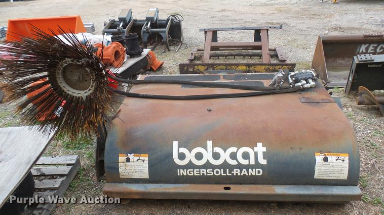 image for item DV9161 Bobcat sweeper