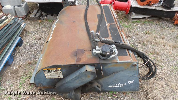 image for item DV9161 Bobcat sweeper