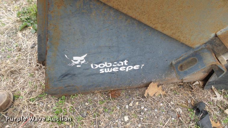 image for item DV9161 Bobcat sweeper