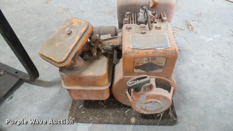 image for item DV9163 (2) trash pumps