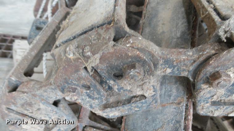 image for item DV9165 (2) Bobcat tracks
