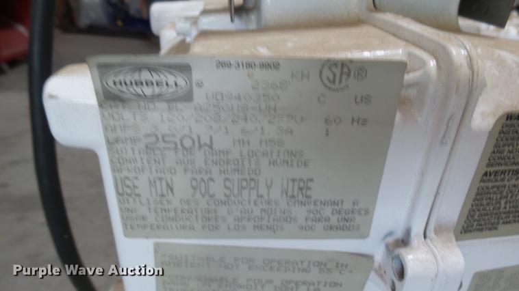 image for item DV9169 (6) bay lights