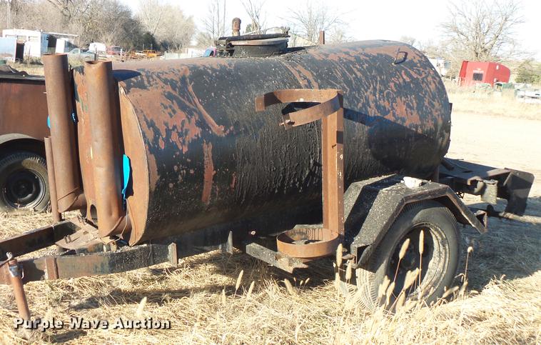 image for item DV9512 (3) tar pot trailers