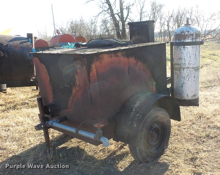 image for item DV9512 (3) tar pot trailers