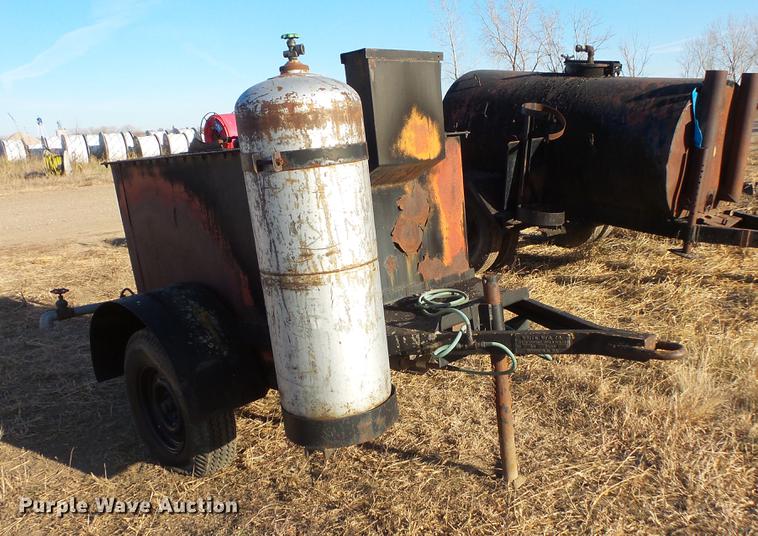 image for item DV9512 (3) tar pot trailers