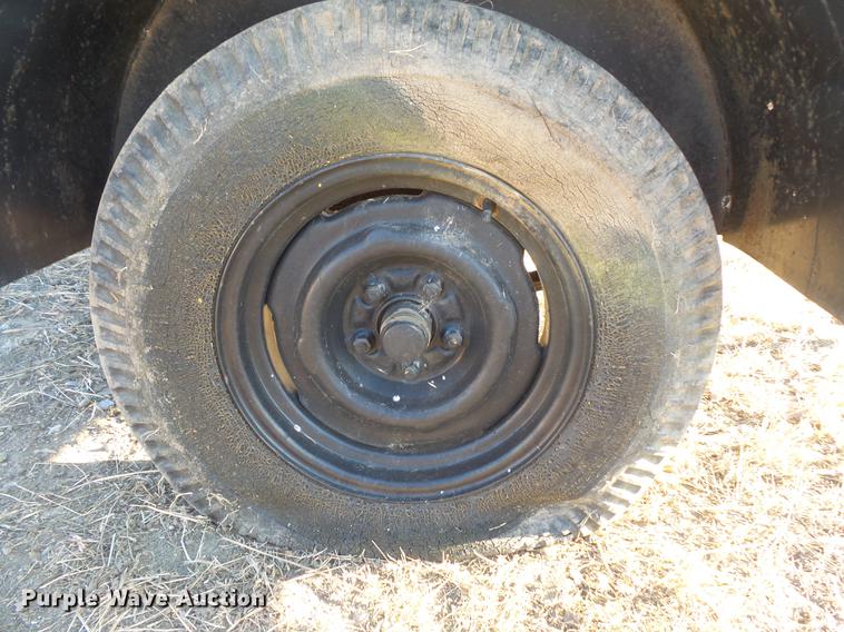 image for item DV9512 (3) tar pot trailers