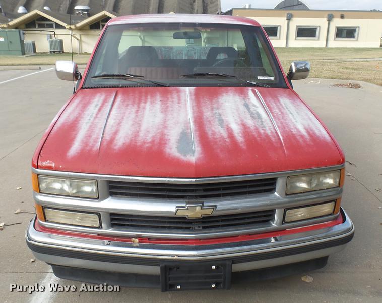 image for item DW9247 1994 Chevrolet 1500 pickup truck