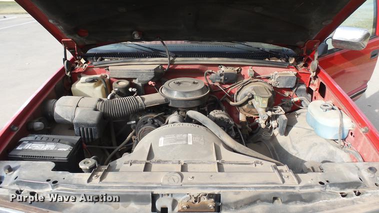 image for item DW9247 1994 Chevrolet 1500 pickup truck