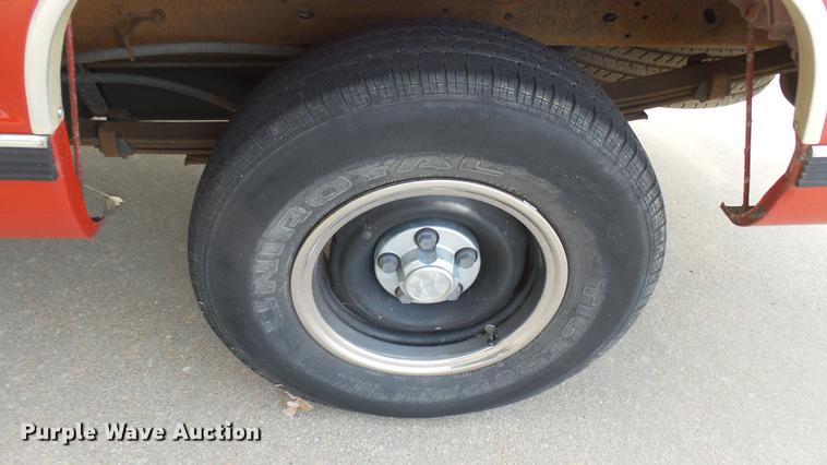 image for item DW9247 1994 Chevrolet 1500 pickup truck