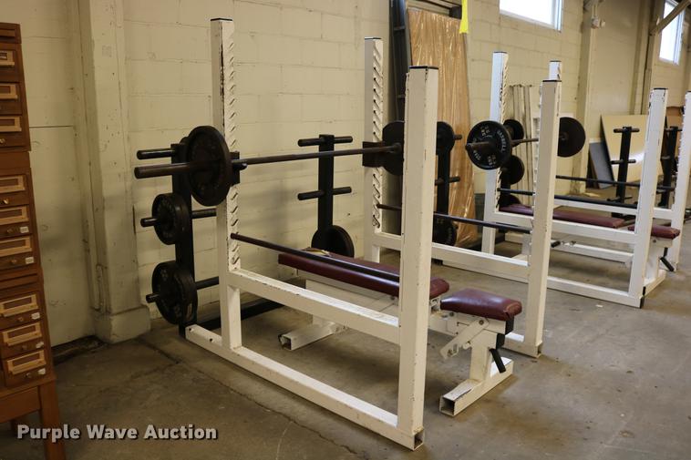image for item DW9964 Weight room equipment