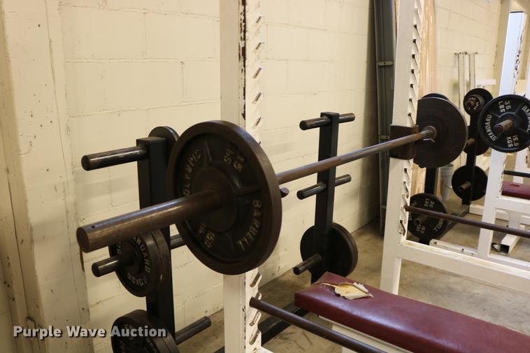 image for item DW9964 Weight room equipment