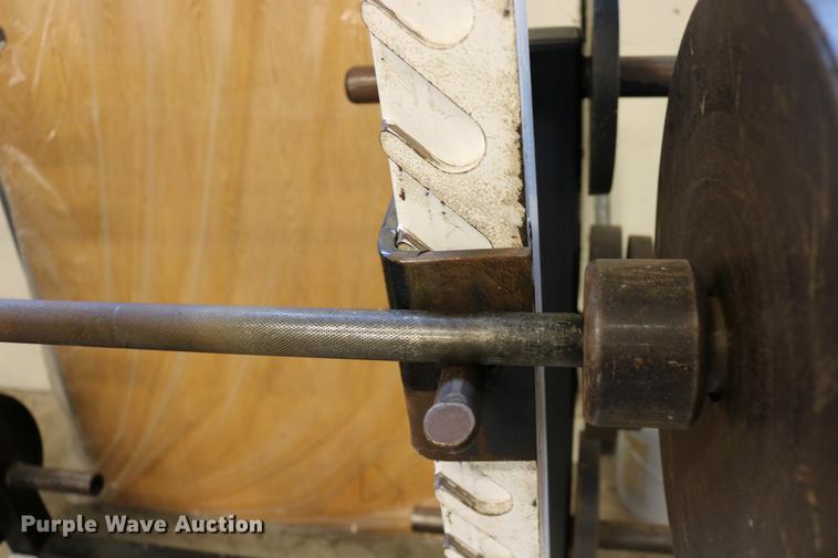 image for item DW9965 Weight room equipment