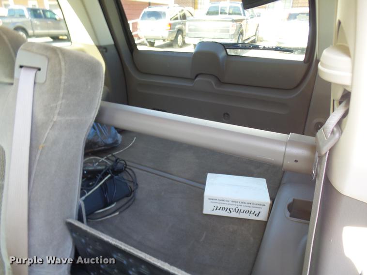 image for item DX9262 2003 Ford Explorer XLT SUV