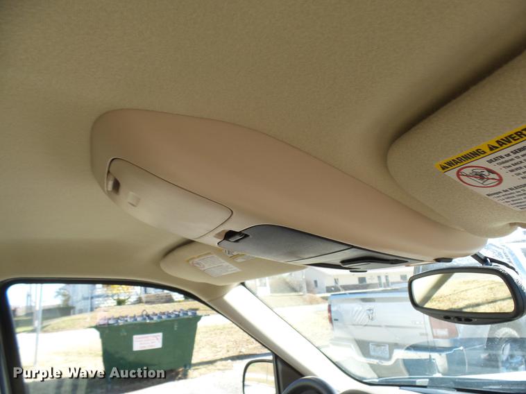 image for item DX9262 2003 Ford Explorer XLT SUV