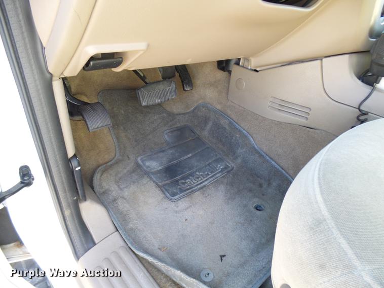 image for item DX9262 2003 Ford Explorer XLT SUV