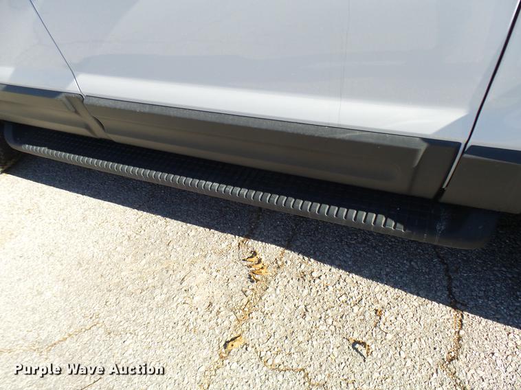 image for item DX9262 2003 Ford Explorer XLT SUV