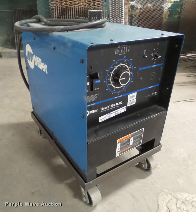 image for item DZ9015 Miller Dialarc 250 AC/DC welder