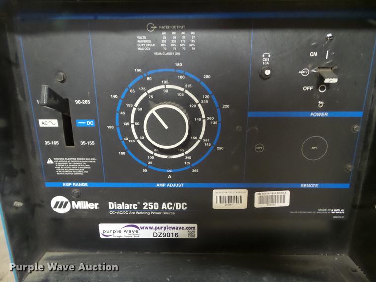 image for item DZ9016 Miller Dialarc 250 AC/DC welder
