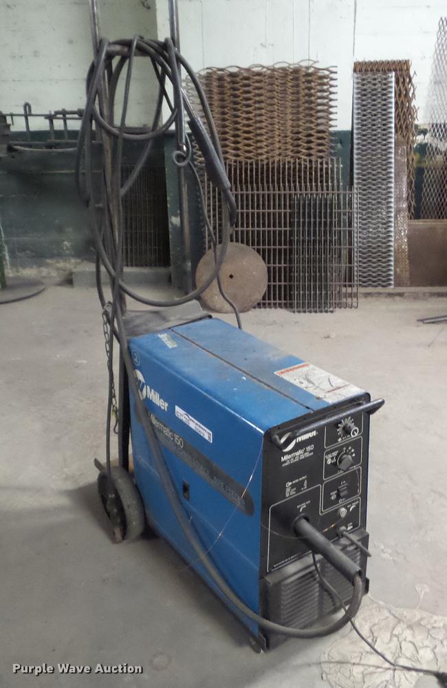 image for item DZ9019 Miller Millermatic 150 welder