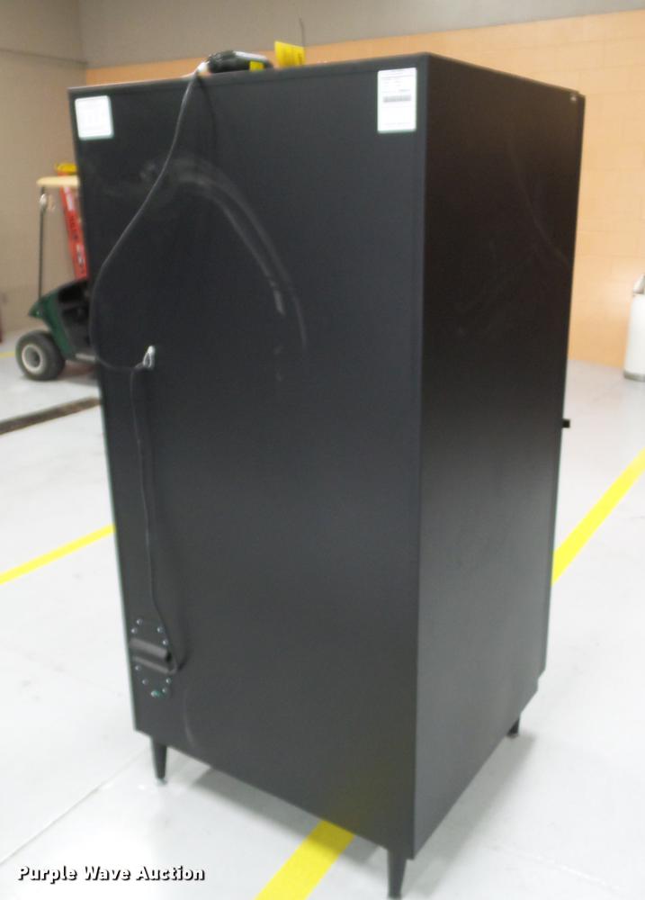 image for item DZ9074 Wittern vending machine