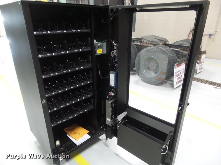 image for item DZ9074 Wittern vending machine