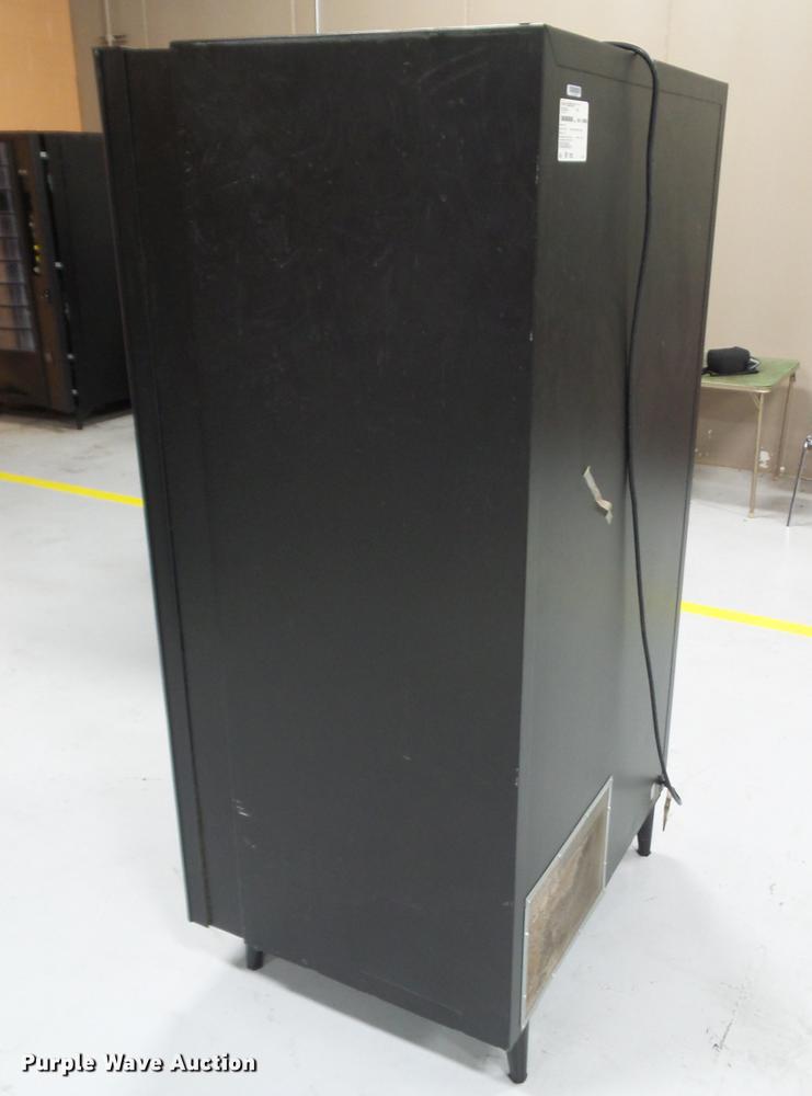image for item DZ9076 Crane Merchandising Systems vending machine