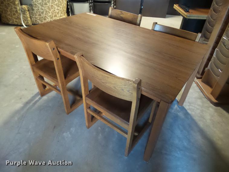 image for item DZ9093 (8) sets of study tables and chairs