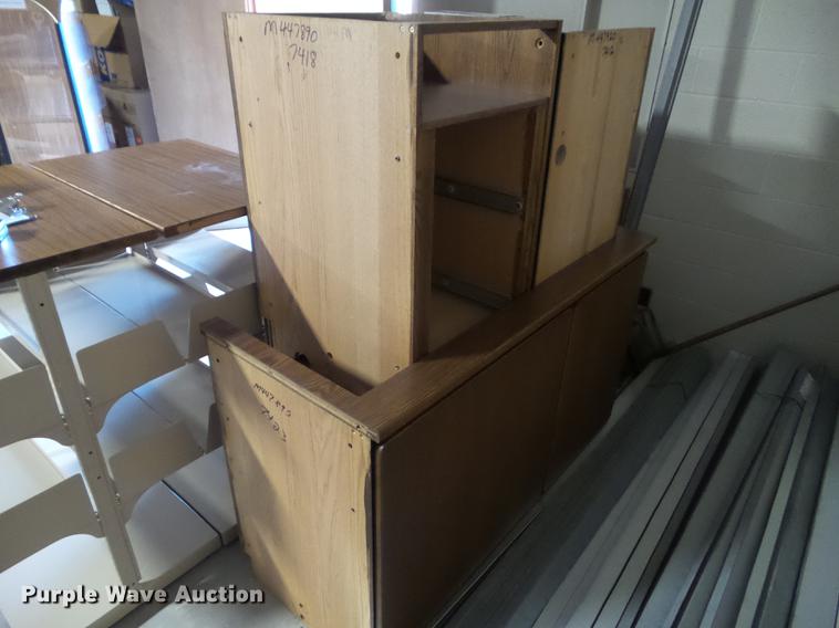 image for item DZ9095 L-shaped circulation desk