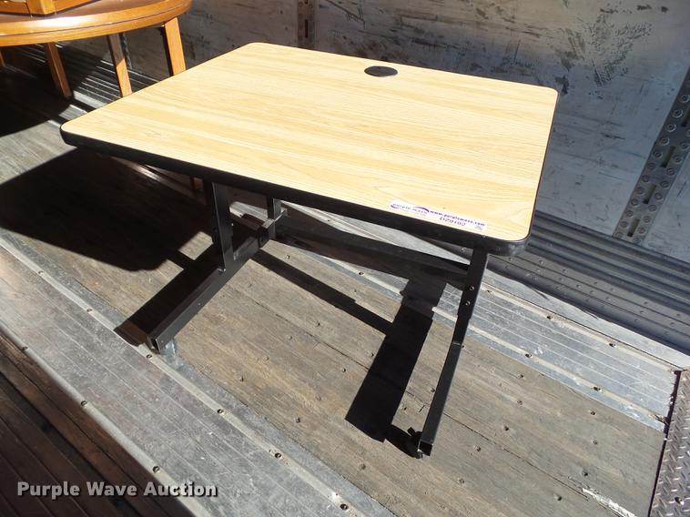 image for item DZ9102 (12) computer desks