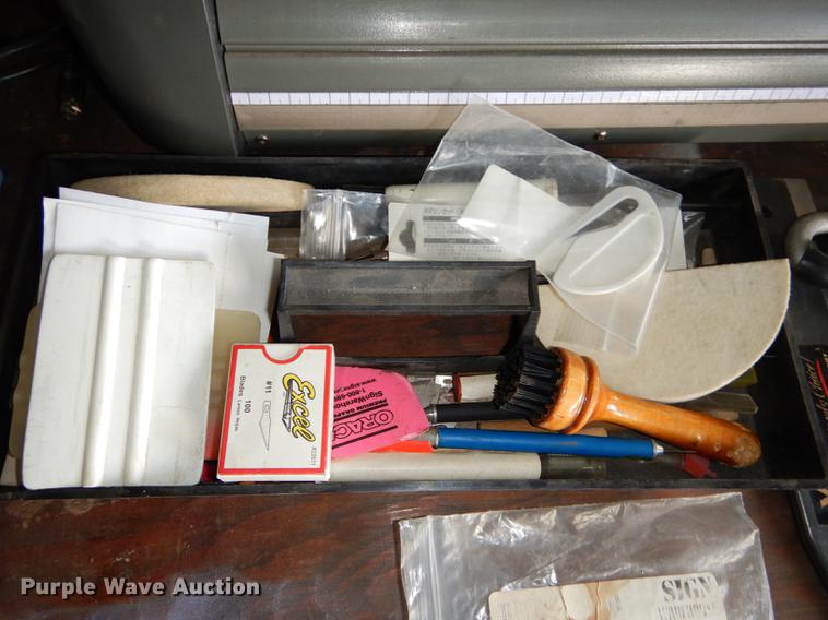 image for item EC9767 Vinyl express unit