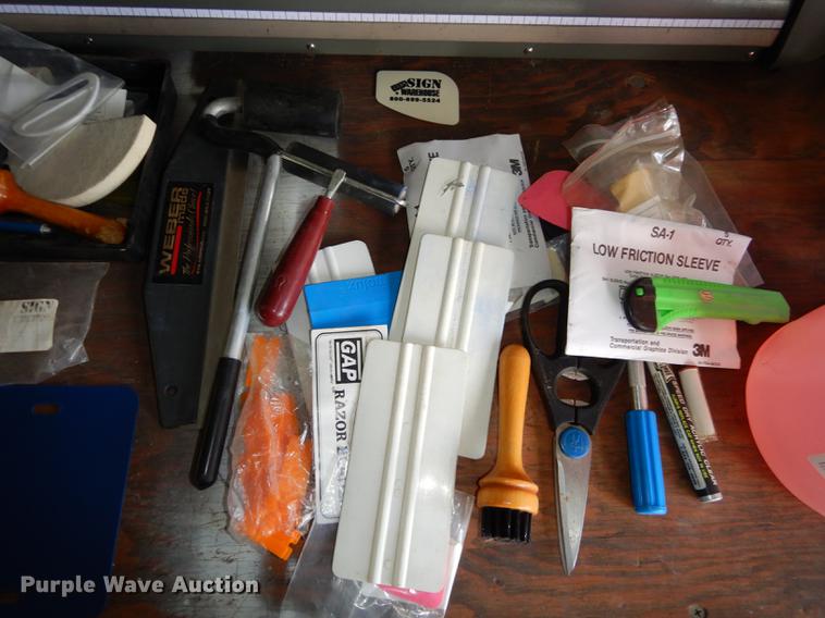 image for item EC9767 Vinyl express unit