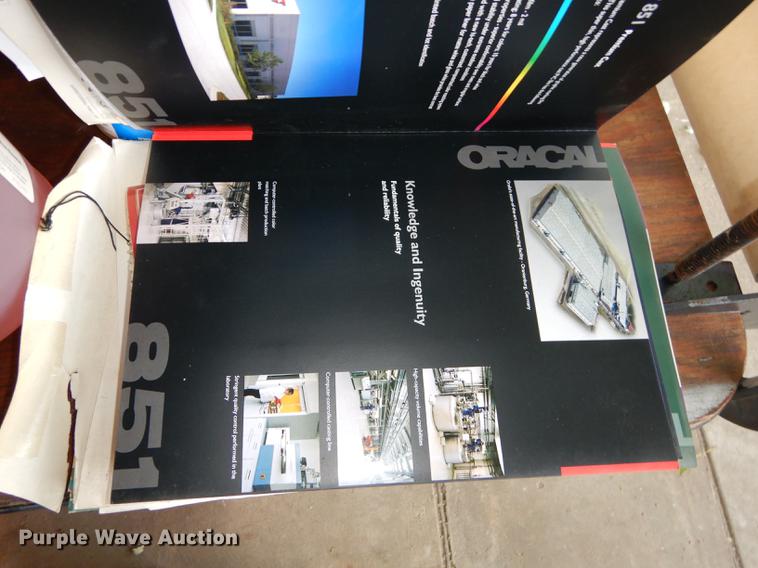 image for item EC9767 Vinyl express unit