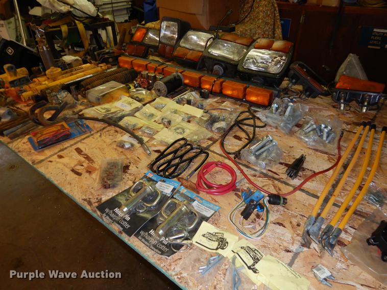 image for item EC9768 Snow plow parts