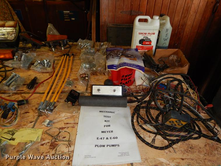 image for item EC9768 Snow plow parts