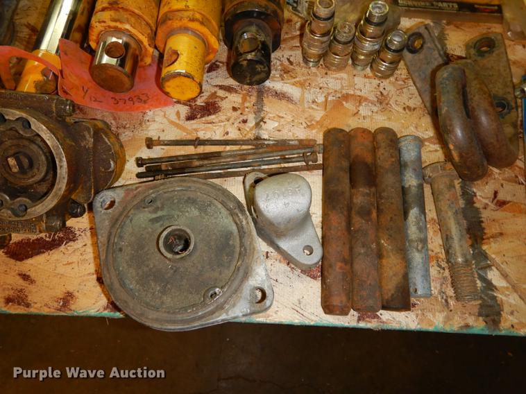 image for item EC9768 Snow plow parts