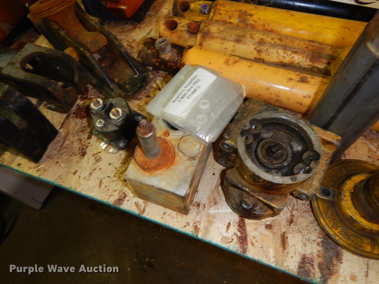 image for item EC9768 Snow plow parts