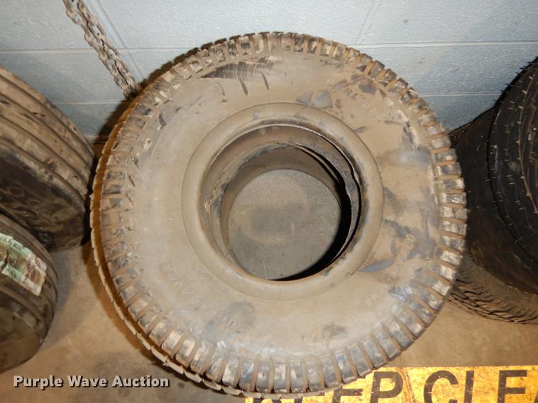 image for item EC9770 (11) tires