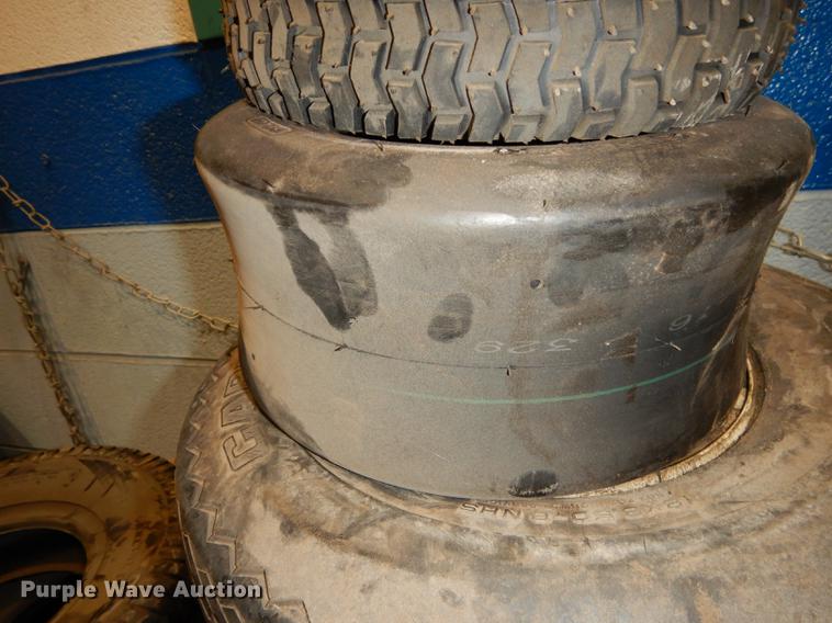 image for item EC9770 (11) tires