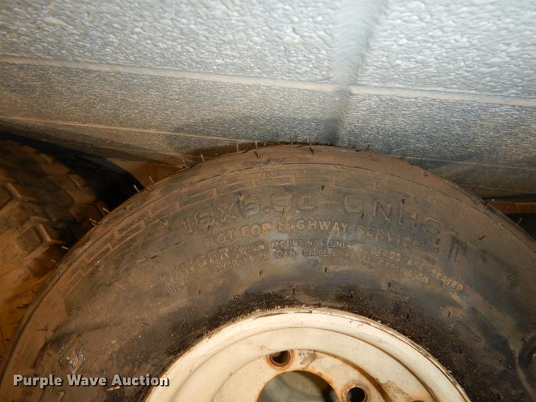 image for item EC9770 (11) tires