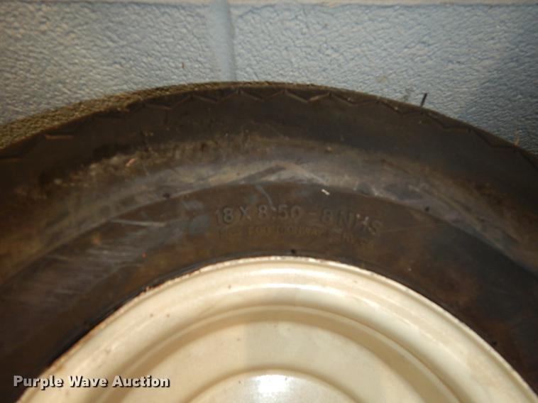 image for item EC9770 (11) tires