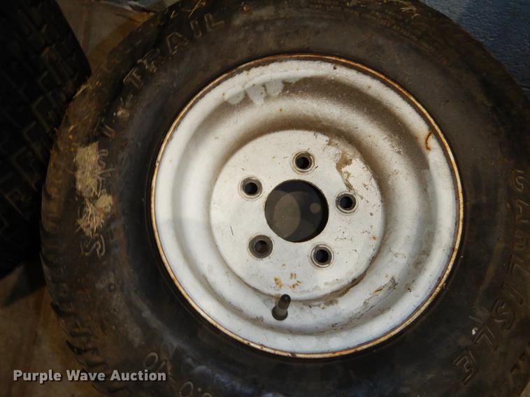 image for item EC9770 (11) tires