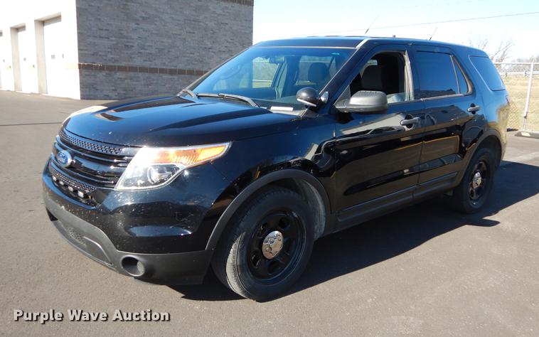 image for item EC9822 2013 Ford Explorer police interceptor SUV