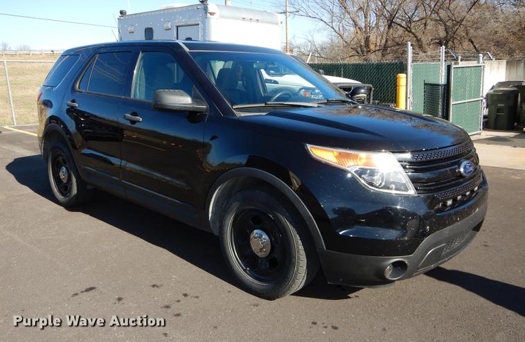image for item EC9822 2013 Ford Explorer police interceptor SUV