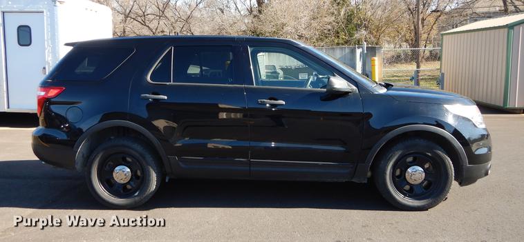 image for item EC9822 2013 Ford Explorer police interceptor SUV