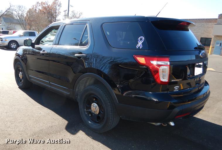 image for item EC9822 2013 Ford Explorer police interceptor SUV