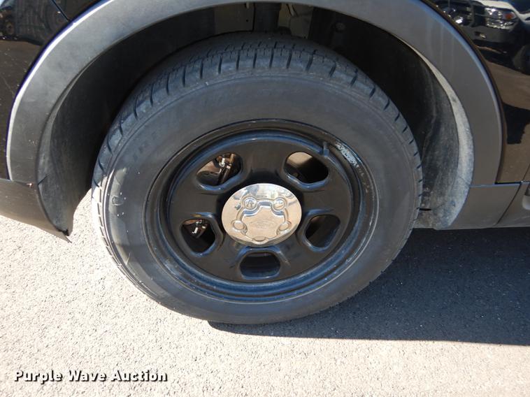 image for item EC9822 2013 Ford Explorer police interceptor SUV